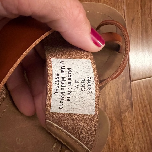 Sandals - Picture 3 of 3